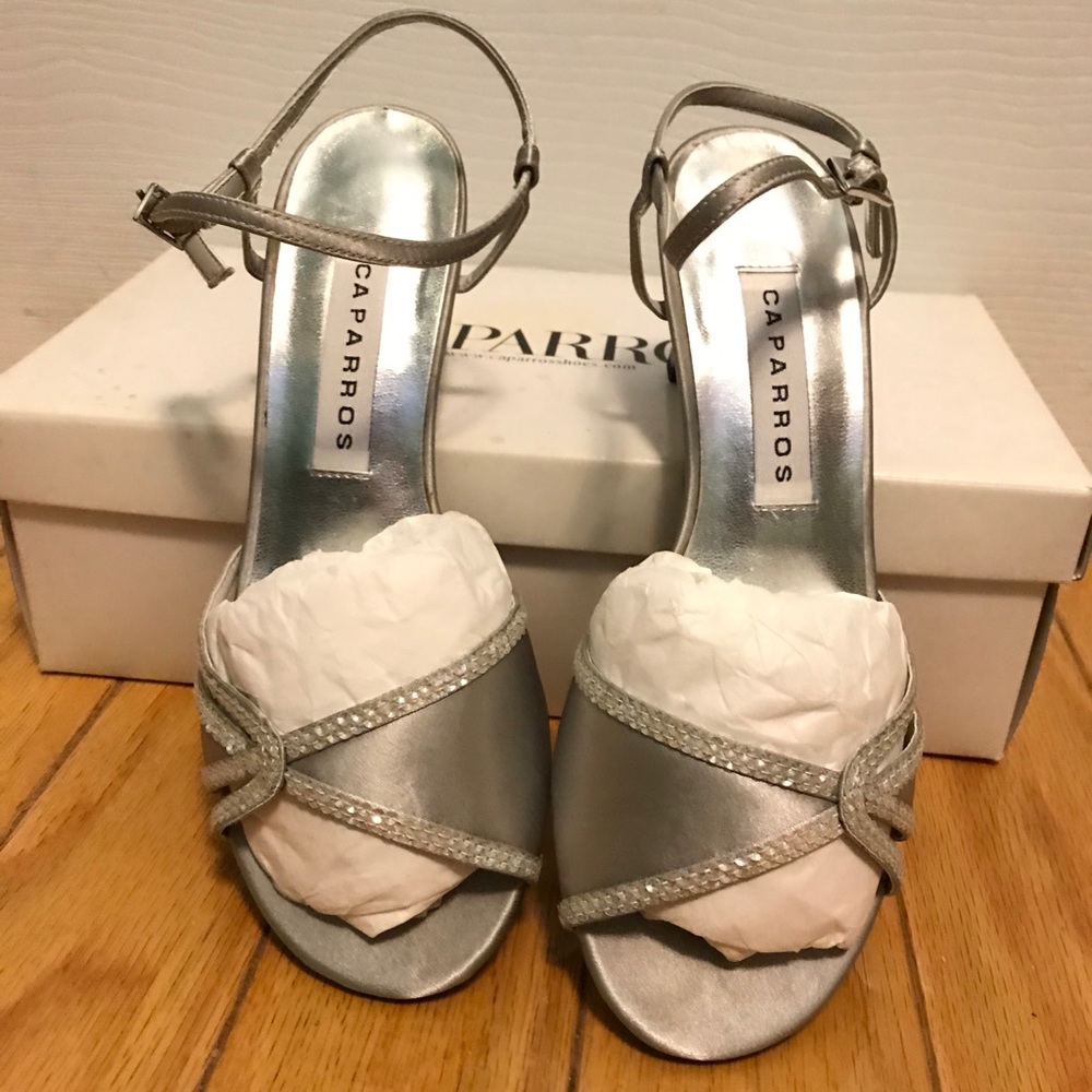 Dress shoes